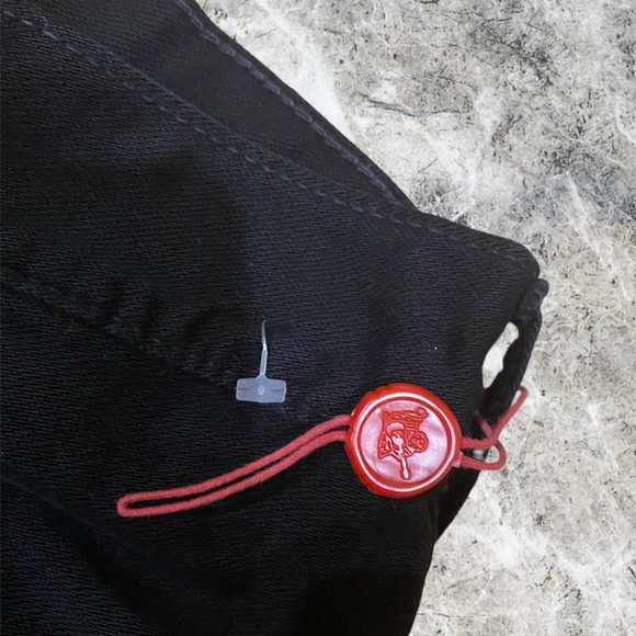 True religion pants - Picture 2 of 6